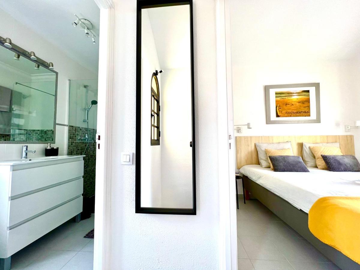Paola Comfort Apartment Costa Calma Exterior photo